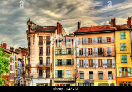 Strada del centro storico di Le Puy-en-Velay - Francia Foto Stock