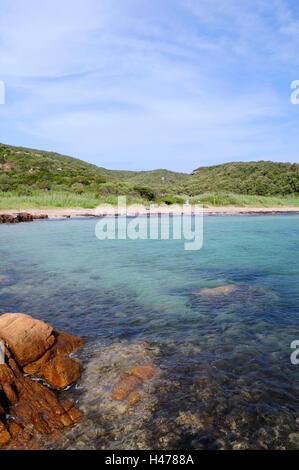 Vista sulla spiaggia di sabbia di Paragan plage, Bonifacio Corsica, Francia, Europa Foto Stock