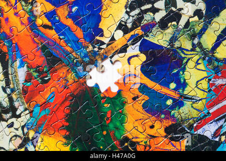 Pezzo mancante in un autentico mondo di puzzle più difficili impossibile puzzle Foto Stock
