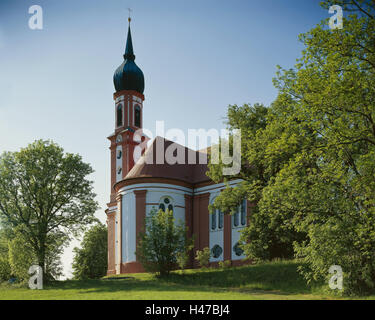 In Germania, in Baviera, Vilgertshofen, la Chiesa del pellegrinaggio Mariä dolori, sud della Germania, il Land della Baviera, luogo di interesse, luogo di pellegrinaggio pellegrinaggio,,, chiesa, costruzione sacra, architettura, Steeple, stile architettonico, barocco, la chiesa barocca, la fede, la religione, il cristianesimo, Foto Stock