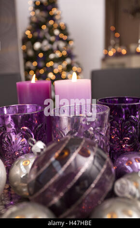 Candele, baubles di Natale, vento luci, Foto Stock