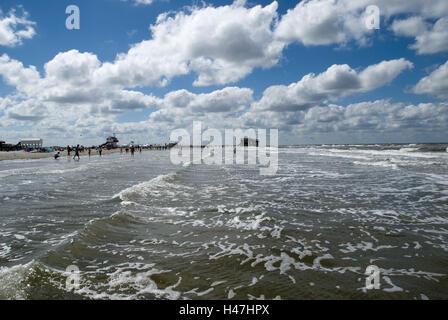 Surf sulla spiaggia di San Pietro Ording (paese), Foto Stock