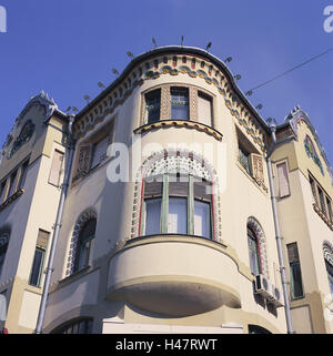 La Serbia, Vojvodina, Subotica, house, facciata in art nouveau,, Europa sud-est, Europa Penisola Balcanica, destinazione, città e luogo di interesse, edilizia, architettura, facciata in stile art nouveau e presenta uno stile architettonico, architettura, esterno, Foto Stock