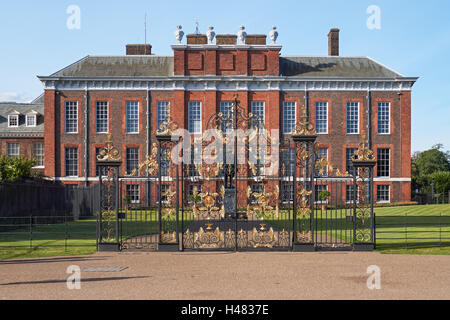 Kensington Palace a Londra England Regno Unito Regno Unito Foto Stock