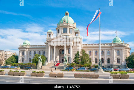 La casa dell'Assemblea nazionale della Repubblica di Serbia si trova su Nikola Pasic Square, Belgrado Foto Stock