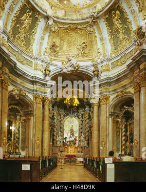 Germania, Bassa Baviera, chiostro del castello del mondo, la chiesa, l altare maggiore, bavaresi, chiostro benedettino, il chiostro, Minster, coro, altare tardo barocco, navata centrale, selle, architettura, chiesa abbaziale, vista interna, luogo di interesse, icona, fede, religione, Foto Stock