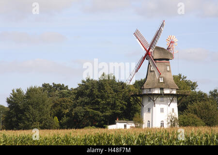 Germania, Bremen, Bremen-upper nuovo territorio, windmill Foto Stock