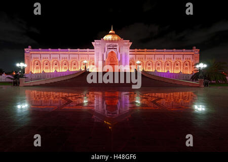 Illuminazione colorata, proiezione, Sharjah Light Festival, palazzo culturale, Palazzo culturale, piazza Culturale, Emirato di Sharjah Emirati Arabi Uniti, Penisola Arabica, Medio Oriente, Asia Foto Stock