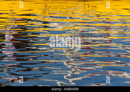 Centro termale Mar Baltico Wustrow, marina, acqua di riflessione, Foto Stock