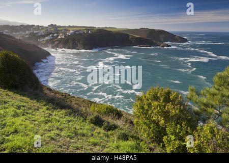 Costa con Ortiguera, Asturias, Spagna, Foto Stock