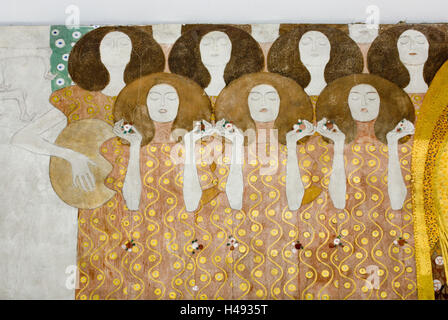 Austria, Vienna, secessione, Gustav Klimt Beethoven del fregio del 1902, rappresentazione sulla parete destra, "coro il paradiso degli angeli, Foto Stock