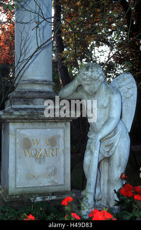 Austria, Vienna, Saint Marxer cimitero, ex cimitero, chiusa nel 1874, oggi sotto la conservazione dei monumenti e degli edifici storici, tomba di Wolfgang Amadeus Mozart, Foto Stock