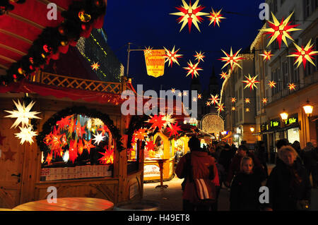 Germania, Sassonia-Anhalt, Magdeburgo, Fiera di Natale, decorazione, crepuscolo, Foto Stock