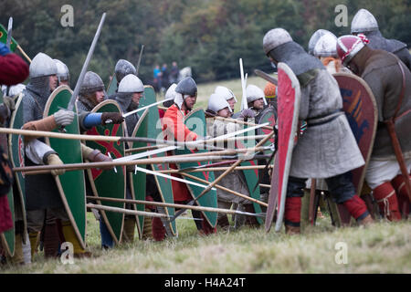 La battaglia, Inghilterra. 14 ottobre 2016, Hastings 950th anniversario preparazione,s per una serie di avvenimenti che segnano il 950th della battaglia di Hastings. Credito: Jason Richardson / Alamy Live News Foto Stock