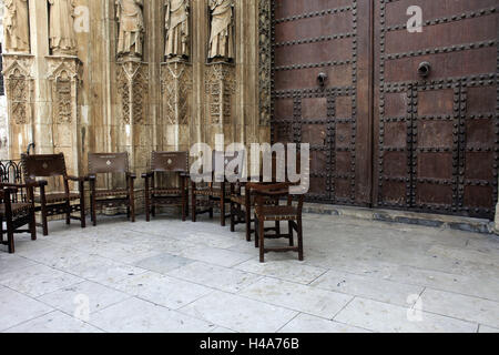 Spagna, Valencia, cattedrale, all'interno, nessun popolo, chiesa, Sedie Sedie in legno, sportello chiuso, Foto Stock