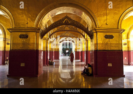 Myanmar, regione Mandalay, città Mandalay, Mahamuni tempio, interno, Foto Stock