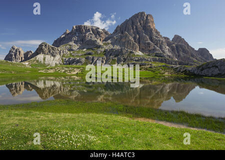 Neunerkofel, Bödenalpe, Bödenseelakes, Alto Adige, Dolomiti, Italia Foto Stock