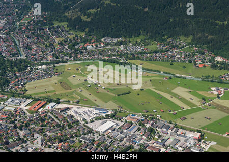 Vertice G7 2015 Castello di Elmau, Garmisch-Partenkirchen, protesta camp, antenna shot, Baviera, Germania Foto Stock