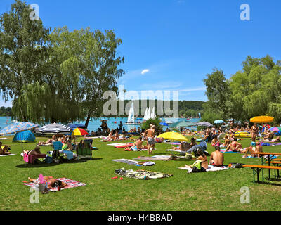 In Germania, in Baviera, area Fünfseenland, al lago worthsee Foto Stock