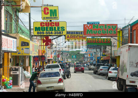 Repubblica Dominicana, est, Higüey, arteria stradale a Punta Cana Foto Stock