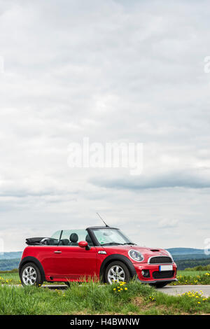 Breuberg, Hesse, Germania, Mini Cooper S cabrio, anno di fabbricazione 2015, Foto Stock