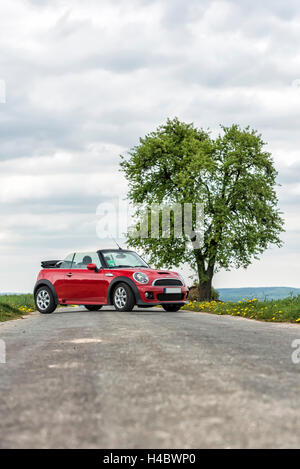 Breuberg, Hesse, Germania, Mini Cooper S cabrio, anno di fabbricazione 2015, Foto Stock