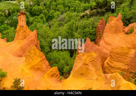 Francia, Provenza, Vaucluse, Rustrel, Colorado di Rustrel, cave di ocra Foto Stock
