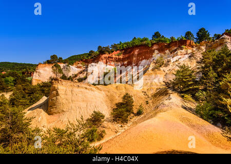 Francia, Provenza, Vaucluse, Rustrel, Colorado di Rustrel, cave di ocra Foto Stock