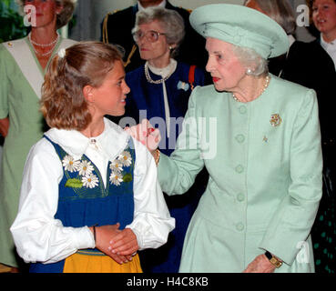 La principessa Madeleine con la principessa Lilian Foto Stock