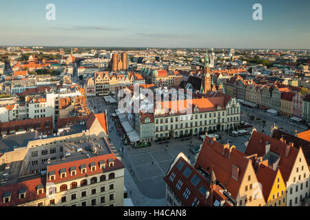 Una vista sul mercato medievale piazza di Wroclaw old town, Bassa Slesia, Polonia. Foto Stock