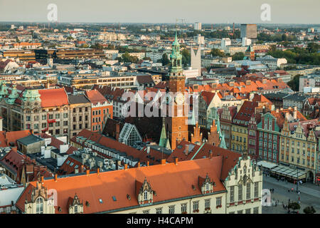 Una vista sul mercato medievale piazza di Wroclaw old town, Bassa Slesia, Polonia. Foto Stock