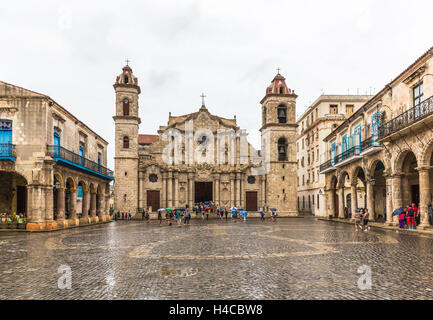 Cattedrale, Catedral de San Cristobal, Plaza de la Catedral, storica Città Vecchia Havana, Centro Habana Vieja, Cuba, delle Antille Maggiori, Caraibi, America Centrale, America, Foto Stock