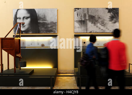 La galleria dedicata a Leonardo da Vinci presso il Museo Nazionale Scienza e Tecnologia Leonardo da Vinci di Milano Foto Stock