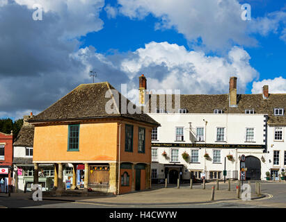 La piazza della città in Faringdon, Oxfordshire, England Regno Unito Foto Stock