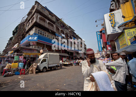 India, Mumbai, scene di strada, venditore ambulante Foto Stock