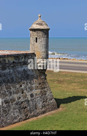 Repubblica della Colombia, Departamento Bolivar, città Cartagena de Indias, parte la vecchia città storica parete Foto Stock