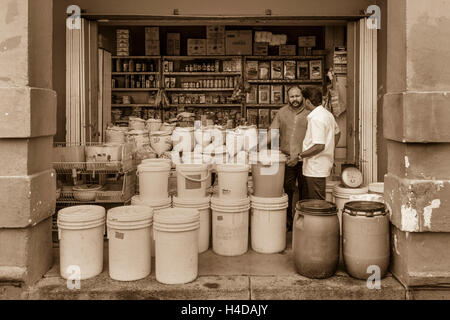 Impressioni di Little India, Georgetown, Penang, Malaysia, Kedah, vista città, vita urbana, persone, intrattenimento, spezie, spice i concessionari Foto Stock