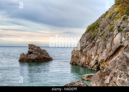 Hurzuf o Gurzuf è un resort in città in Crimea (costa settentrionale del Mar Nero). Il famoso monte di Ayu-Dag (Bear Mountain) ho Foto Stock