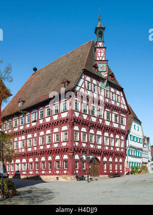 Germania, Baden-Württemberg, Markgröningen, Municipio nel 1440 come di un Mehrzweckbau stabilito, edificio con travi di legno con la torre campanaria, la Città Vecchia Markgröningen è messo come di un intero attacco sotto la conservazione dei monumenti e degli edifici storici, Foto Stock