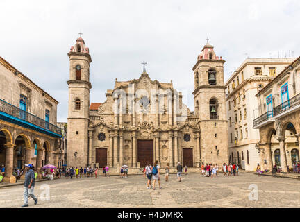 Cattedrale, Catedral de San Cristobal, Plaza de la Catedral, storica Città Vecchia Havana, Centro Habana Vieja, Cuba, delle Antille Maggiori, Caraibi, America Centrale, America, Foto Stock