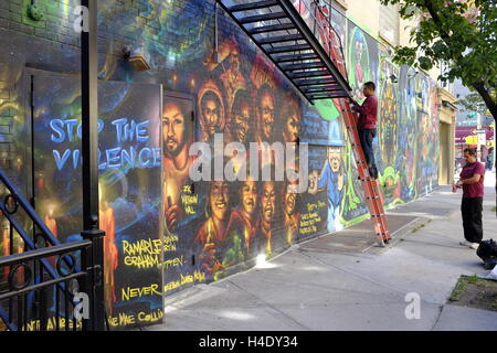 Il murale sulla parete della Nazionale di Teatro Nero di Harlem.Harlem,New York City,USA Foto Stock