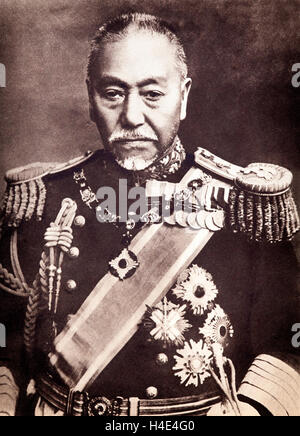 Marshal-Admiral Marchese Tōgō Heihachirō, (1848 - 1934), era un gensui o ammiraglio della flotta imperiale marina giapponese e uno del Giappone e dei suoi più grandi eroi della marina. Durante la guerra Russo-Giapponese, Tōgō impegnato la marina russa a Port Arthur, o Lüshun porta in Cina e il Mar Giallo in 190,. Egli ha comandato il giapponese forze navali per la distruzione di Imperiale Marina russa della flotta del Baltico alla battaglia di Tsushima nel maggio 1905. Foto Stock