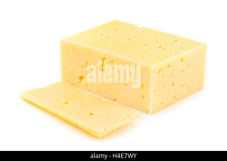 Blocco di Cheese closeup isolati su sfondo bianco Foto Stock