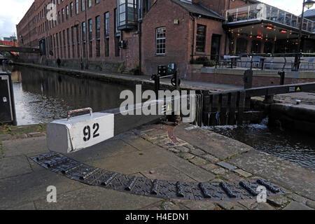 Bloccare92,Rochdale Canal,Castlefield,Manchester City Centre,Lancs,l'Inghilterra,UK Foto Stock