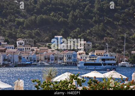 Grecia KASTELLORIZO, il più orientale greco. isola Dodecaneso, Mediterraneo orientale. A circa 1 miglia dalla cittadina turca di Kas, Anatolia. Foto Stock