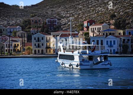 Grecia KASTELLORIZO, il più orientale greco. isola Dodecaneso, Mediterraneo orientale. A circa 1 miglia dalla cittadina turca di Kas, Anatolia. Foto Stock