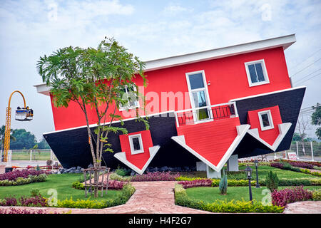 Casa capovolta a Pattaya Thailandia S. E. Asia Foto Stock