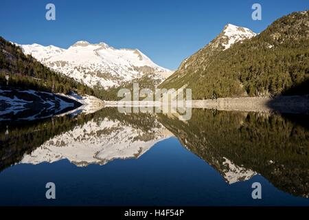 Lac D'Oredon nei Pirenei francesi Foto Stock