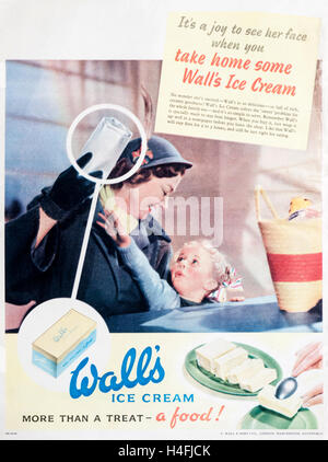 Un 1950 annuncio rivista pubblicità della parete del gelato. Foto Stock