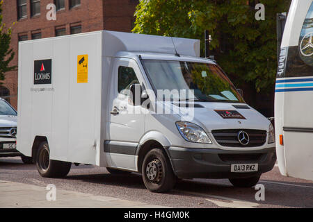 Loomis sicurezza consegna a Manchester, Regno Unito Foto Stock